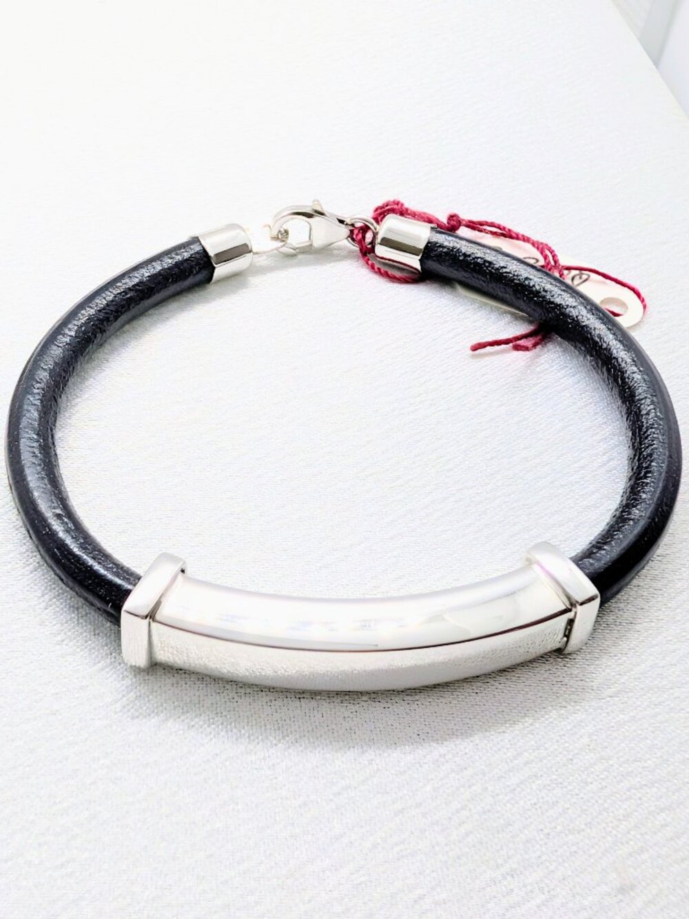 NEW 6 1/2 inch sterling and black leather fashion bracelet - Picture 3 of 11